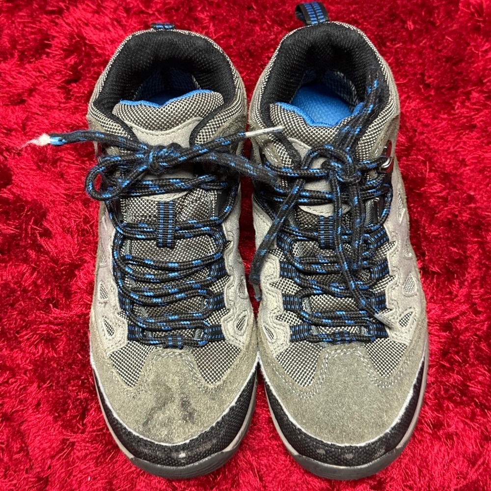 Perry Ellis Portfolio Boys Carter II Waterproof Gray Hiking, Trail Shoes